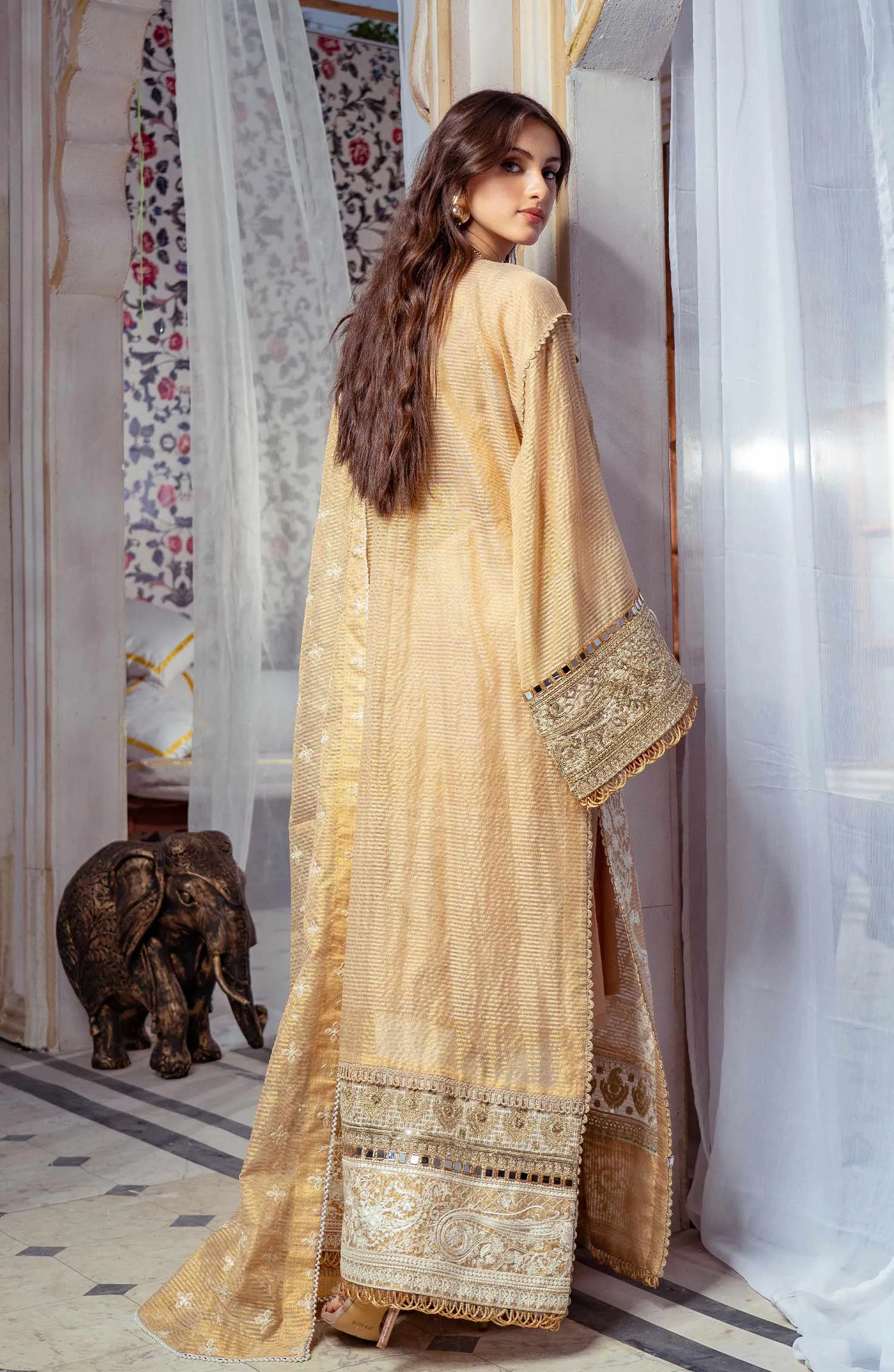 White Clay - (MLRD - 065) |  Maryum N Maria Luxury Pret Eid Edit 2022 | Stitched Ready to Wear Suits
