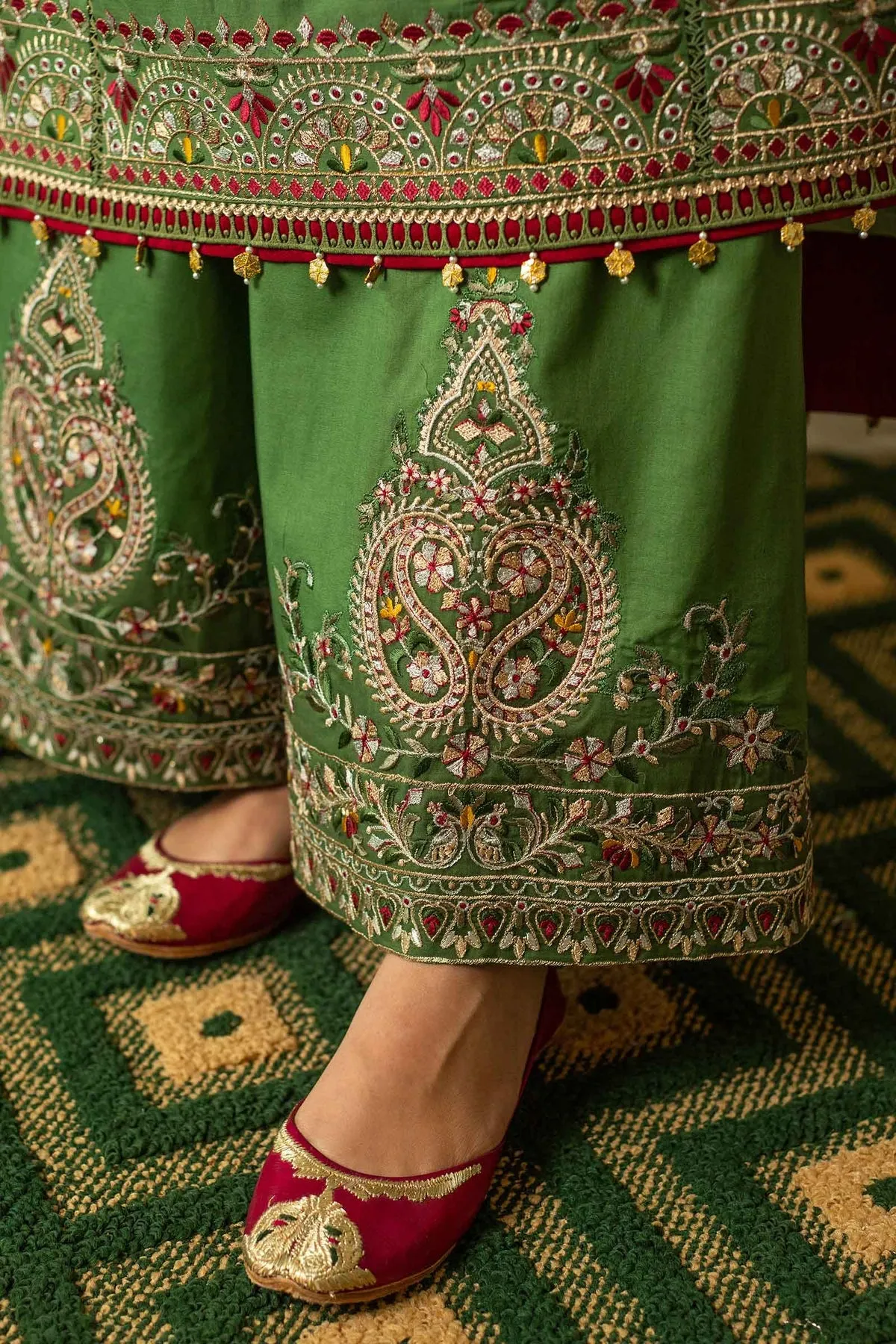 Zara Shahjahan Lawn II - '23 | ZEL23-D9