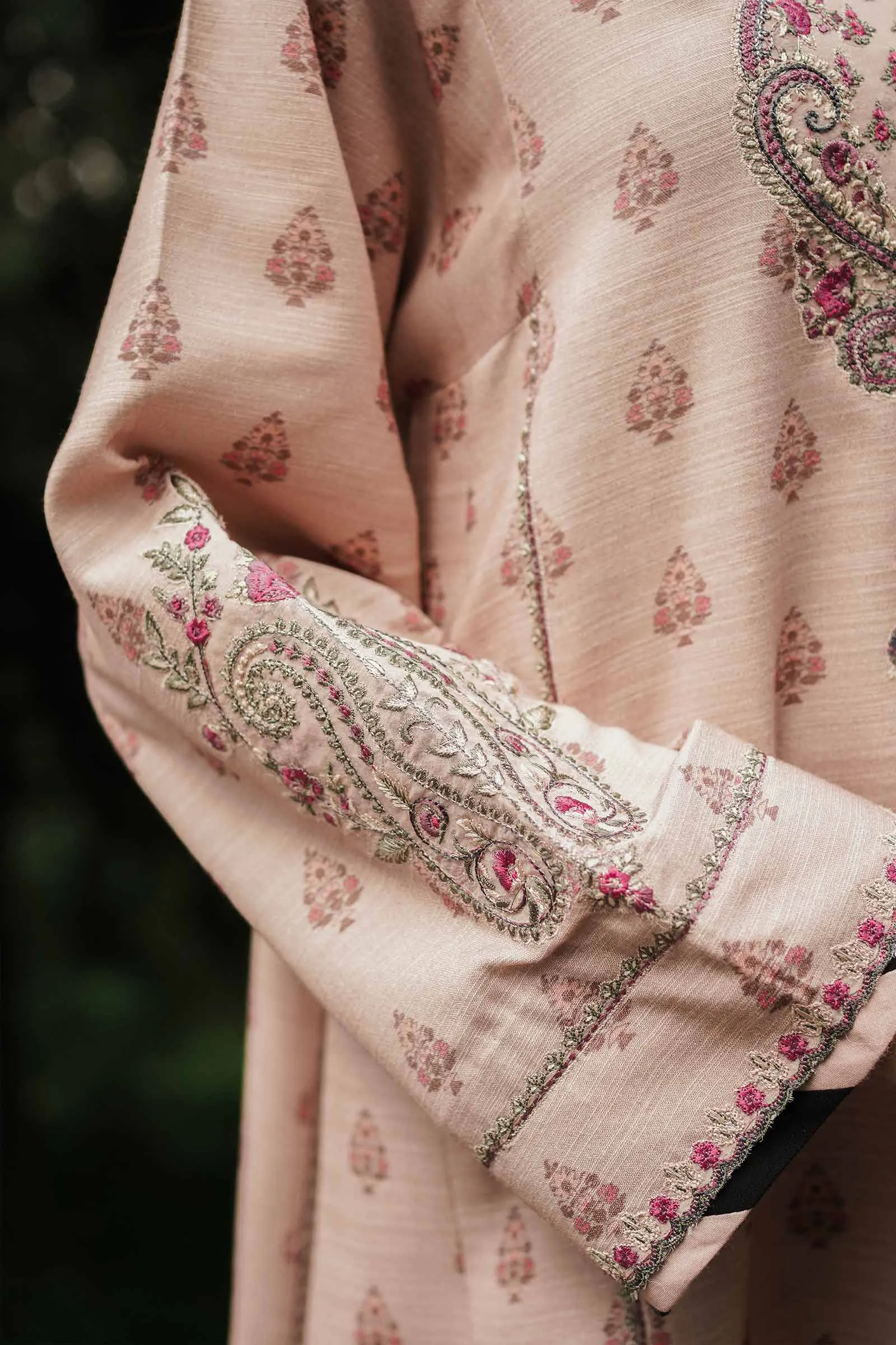 ZW22-3A | Zara Shahjahan Coco Winter Collection 2022 | Unstitched Embroidered Khaddar Linen  Suits